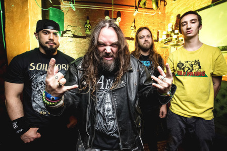 Soulfly 17