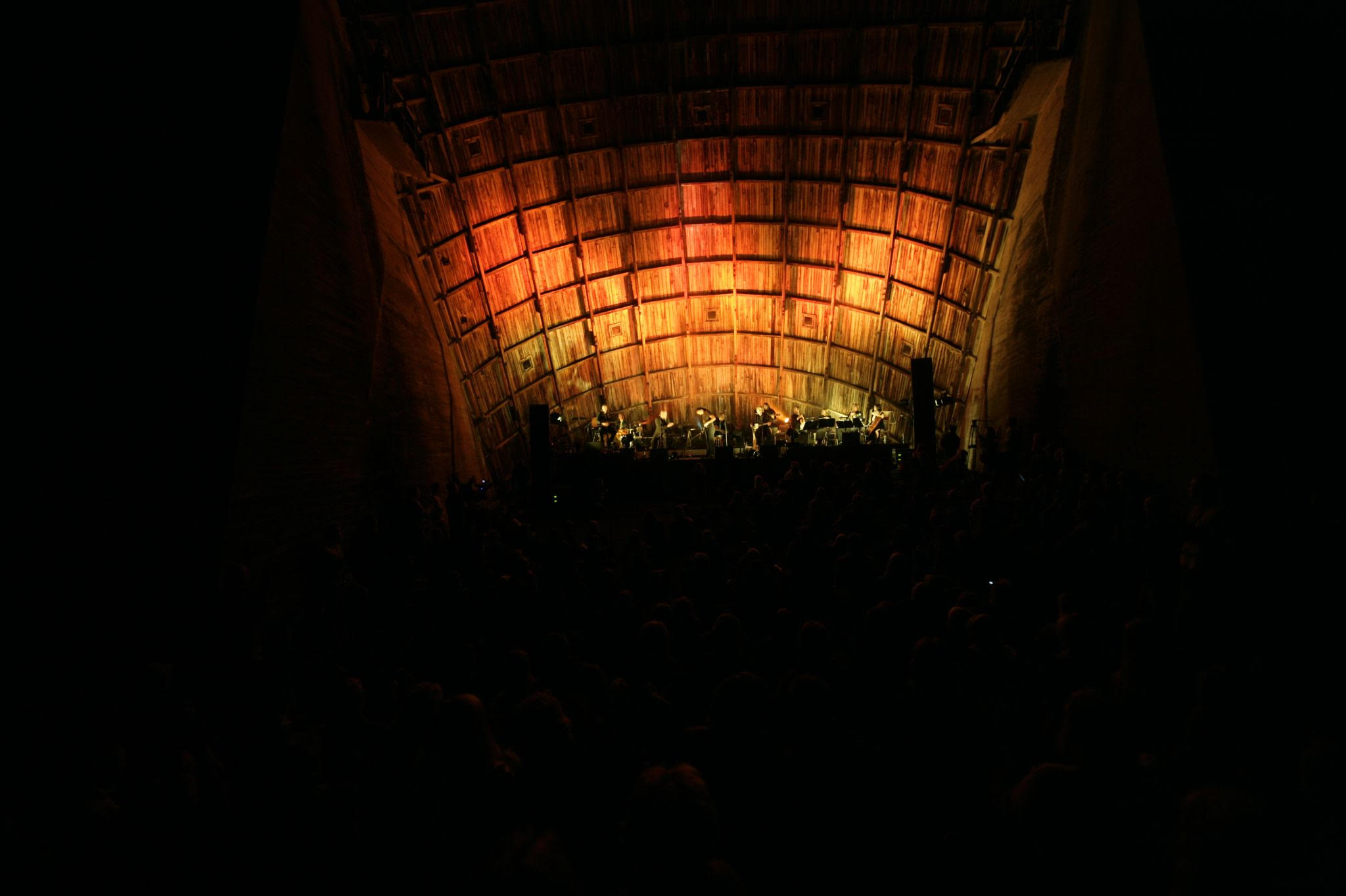Green Carnation Under The Dam 06 Fotograf Tor Erik Schrøder